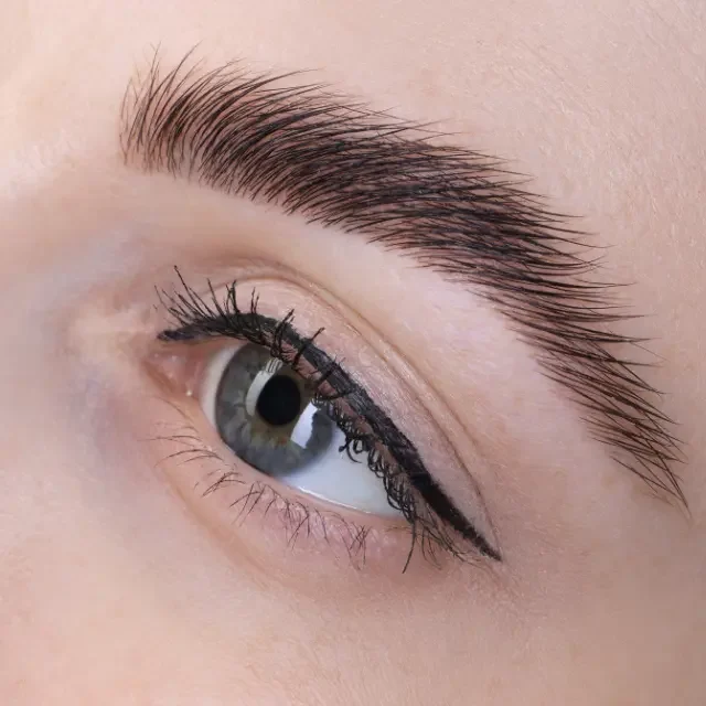 Brow Lamination (Alisamento De Sobrancelhas)